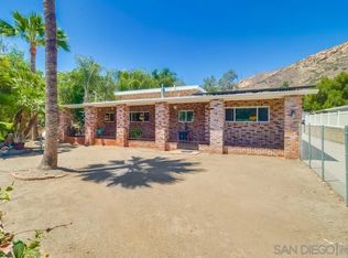 12718 Willow Rd, Lakeside, CA 92040