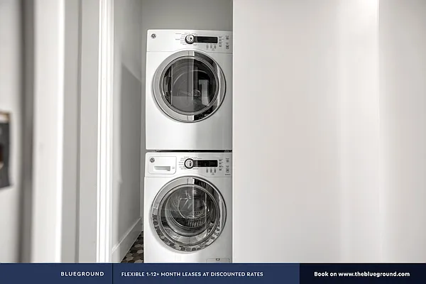 Rented by The Blueground | media 27