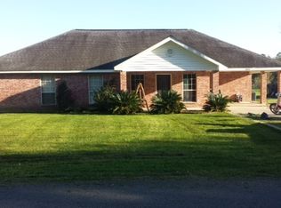 1054 Alcide Bonin Rd, Breaux Bridge, LA 70517