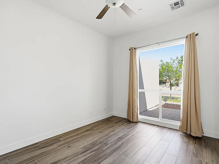 8503 E Amelia Ave — Photo 20