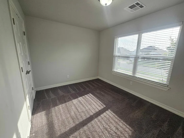 9221 Anaum Ln — Photo 19