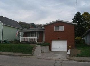 221 S 8th St, West Newton, PA 15089