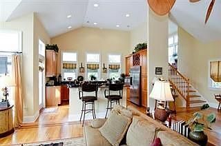 2nd image of 7301 E Oak Island Dr