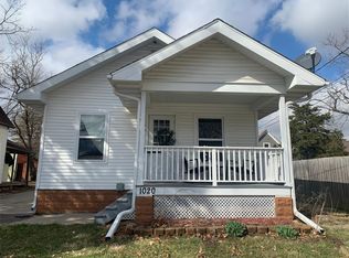 1020 Rochester Ave, Iowa City, IA 52245