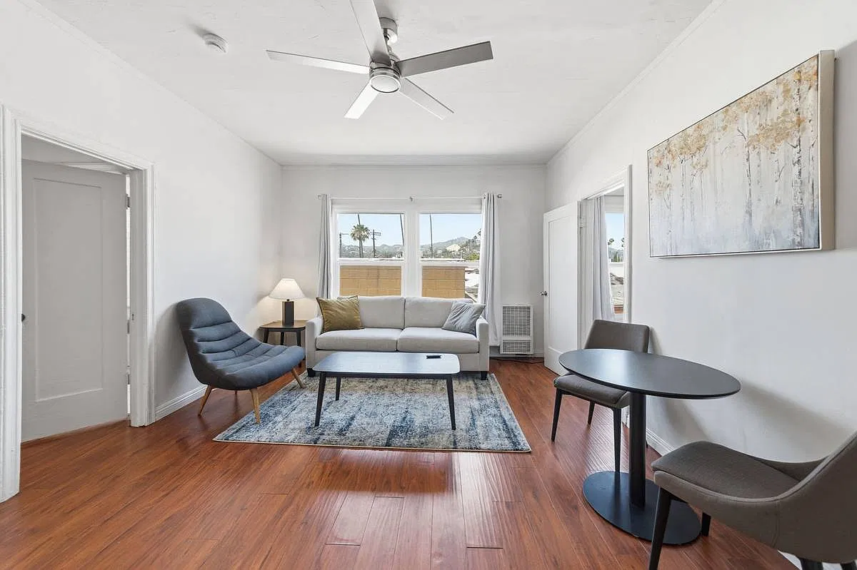 1 bed, 550 sqft, $1,750 — Photo 4