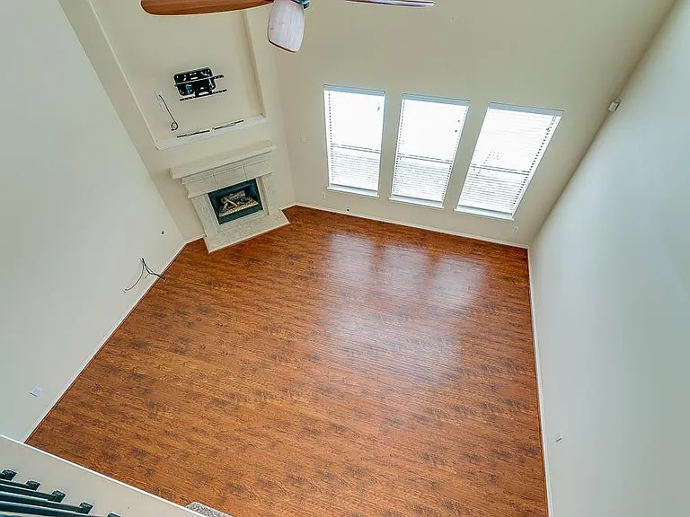 5007 Jade Cove Ct — Photo 21