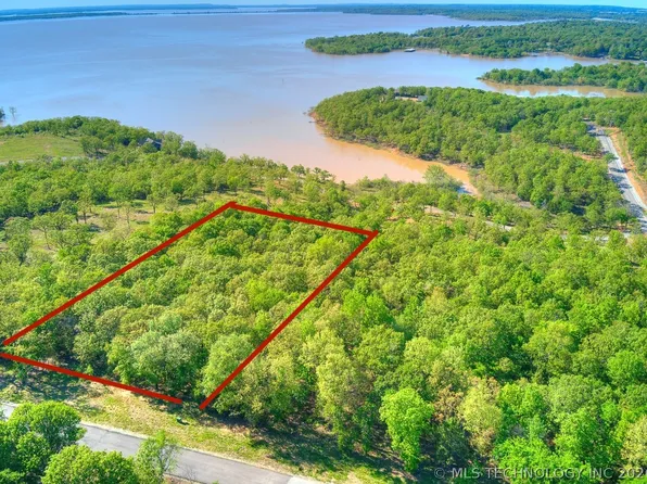 228 Patriot Poin, Eufaula, OK 74432