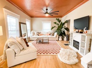 3910 Bucyrus Ave, Cleveland, OH 44109