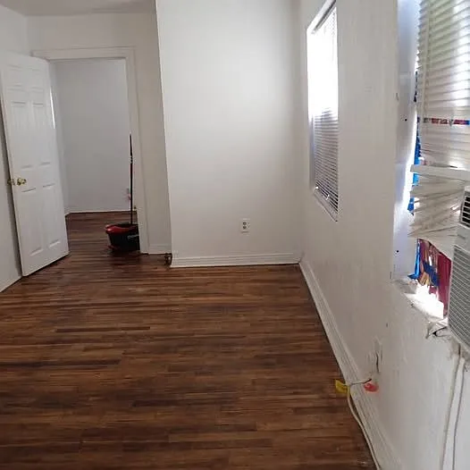 2 bed, $800 — Photo 3