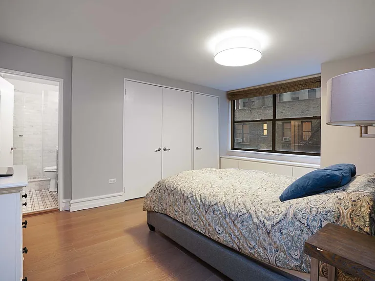 112 W 56th St #8S — Photo 11