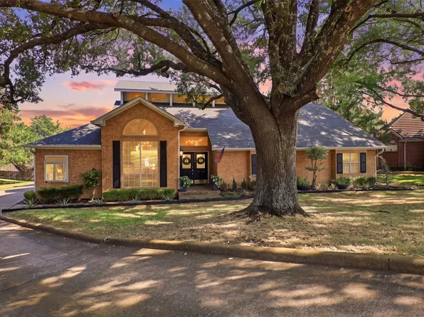 1613 Bay Crest Trl, Heath, TX 75032