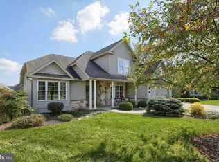 900 Grandon Ct, Mechanicsburg, PA 17050