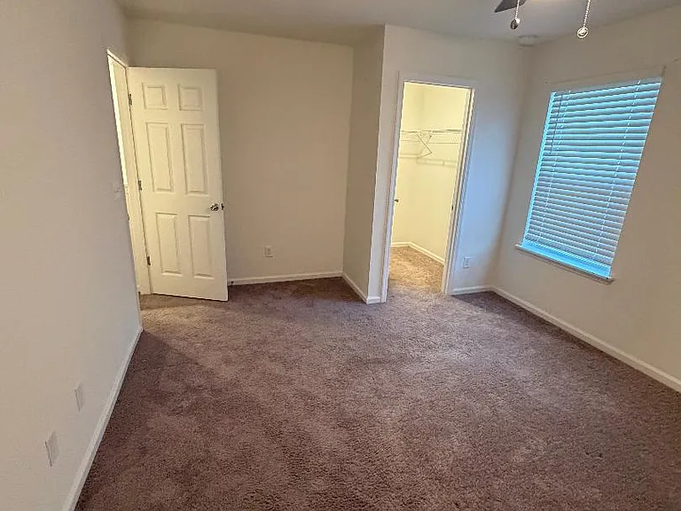 129 Beach Palm Ct — Photo 6