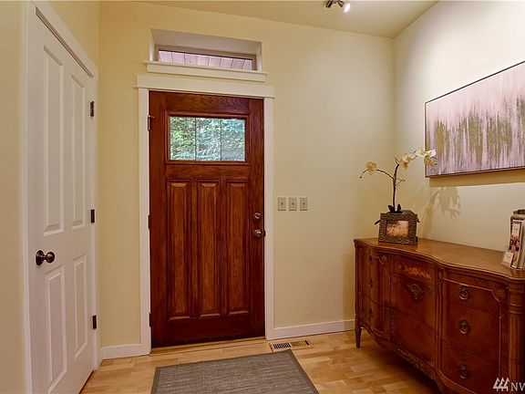 2nd image of 6120 228th St SE
