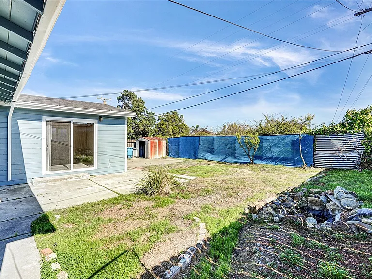 452 Wilshire Ave — Photo 31