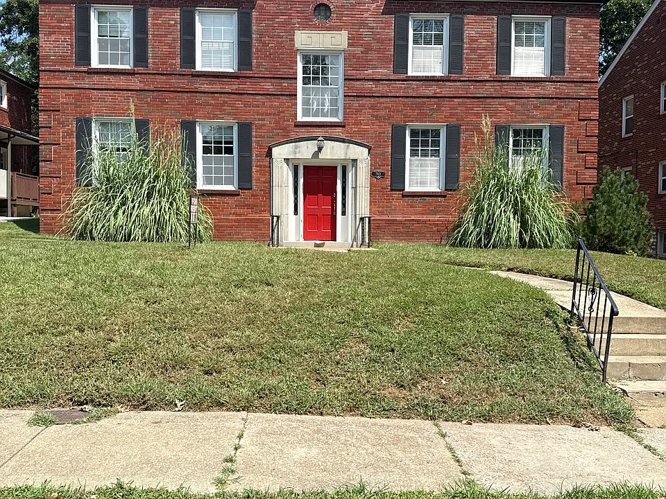 7901 Delmar Blvd #1E