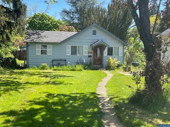 1040 14th St NE, Salem, OR 97301