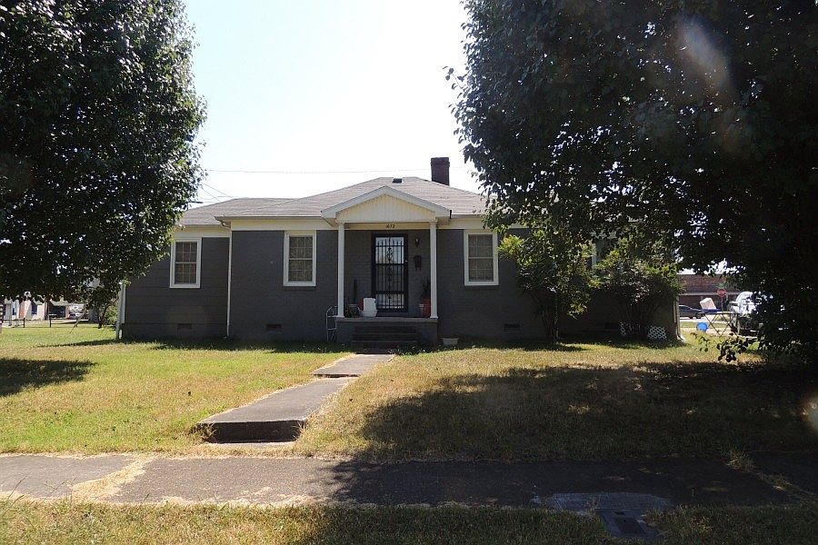 1st image of 1672 Fairfield Ave