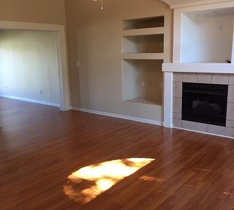 5th image of 2608 Whiteberry Dr