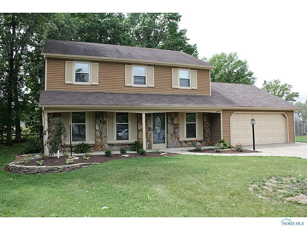 2090 Buckingham Ct photo 1
