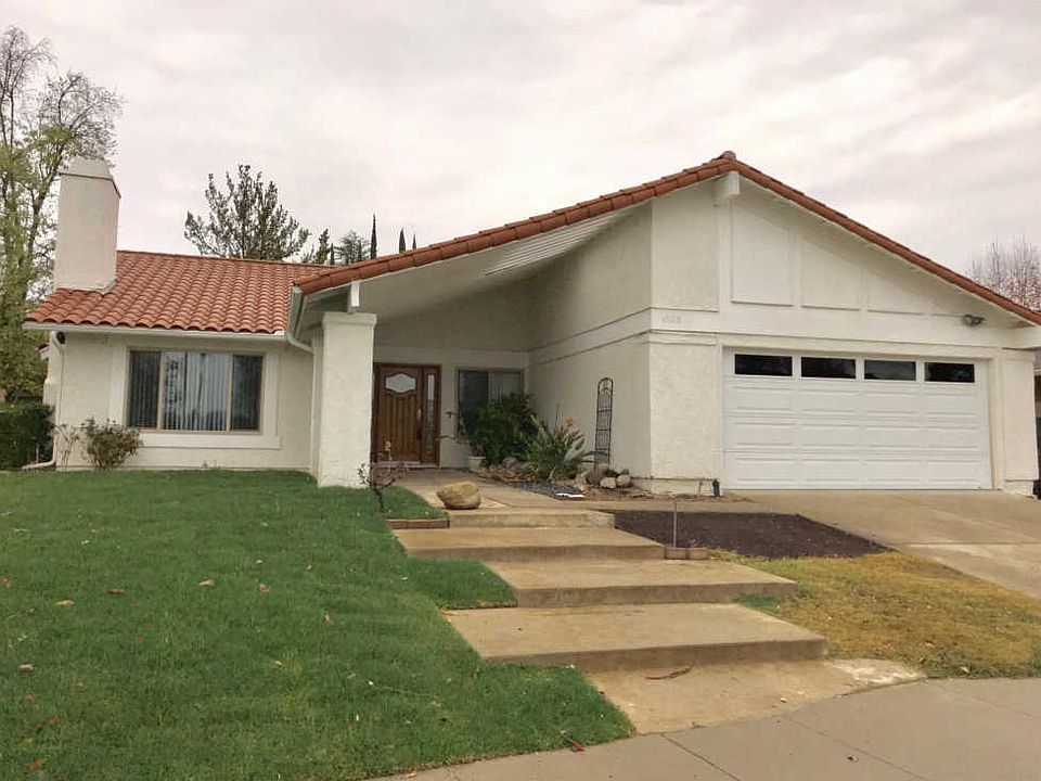 1st image of 1563 Feather Ave