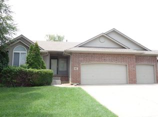 3229 N Forest Ridge St, Wichita, KS 67205