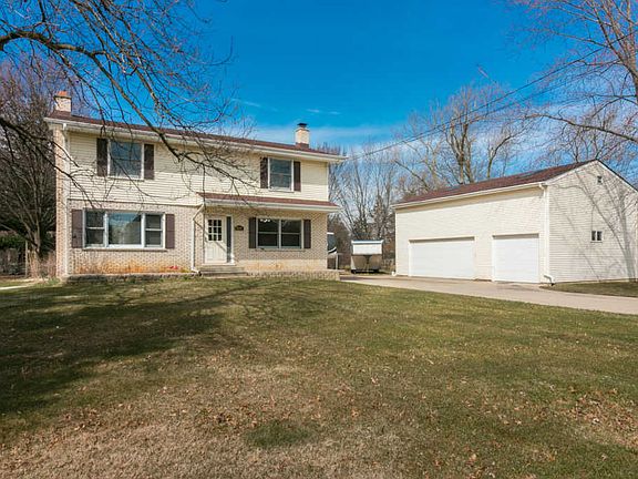 2nd image of S708 Villa Ave