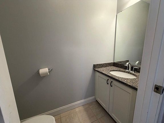 5th image of 75 Deerwood Dr #D
