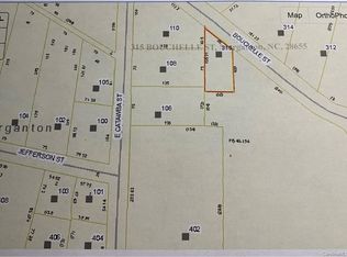 315 Bouchelle St, Morganton, NC 28655