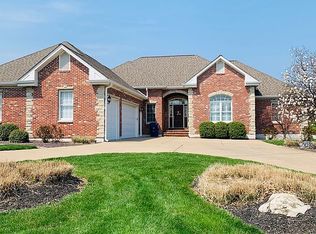 5308 Enchanted Ct, Weldon Spring, MO 63304