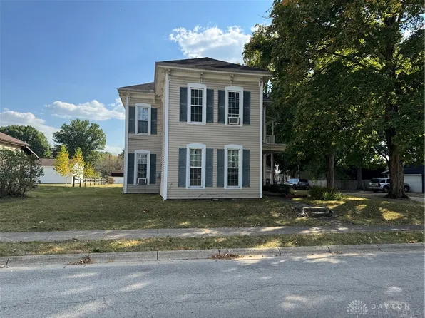 514 W Jefferson St, New Carlisle, OH 45344