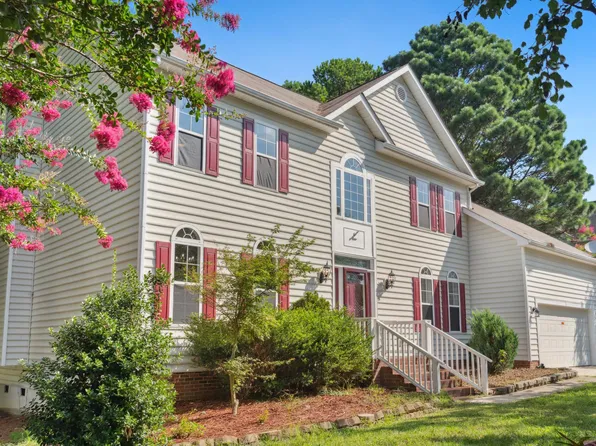 4809 Arbor Chase Dr, Raleigh, NC 27616
