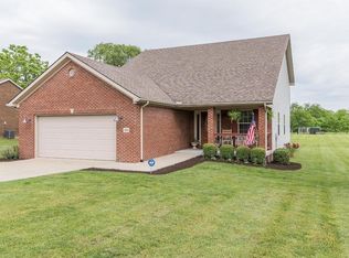 380 Kings Trace Dr, Berea, KY 40403