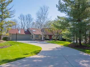 4740 Shire Ridge Rd E, Hilliard, OH 43026