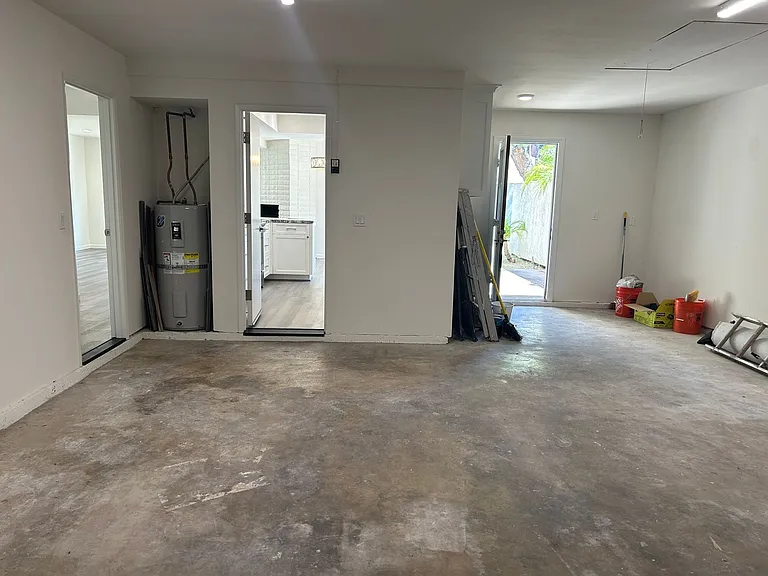 5435 Villas Dr — Photo 27