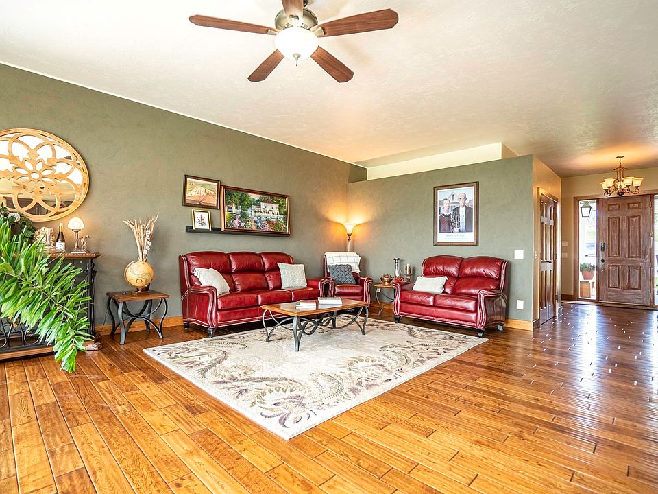 333 Sweetwater Ct, Merrill, IA 51038 MLS 820179 Zillow