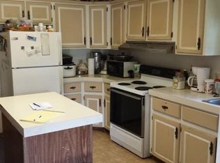 11861 S Sullivan Pl, Terre Haute, IN 47802