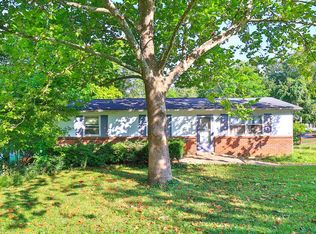 2855 Coral Dr, Hebron, KY 41048