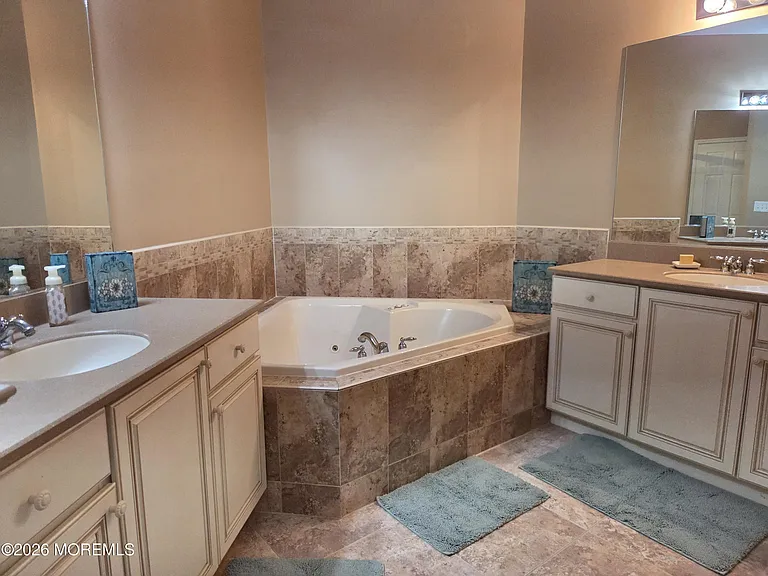 11 Cooper Ave #107 — Photo 10
