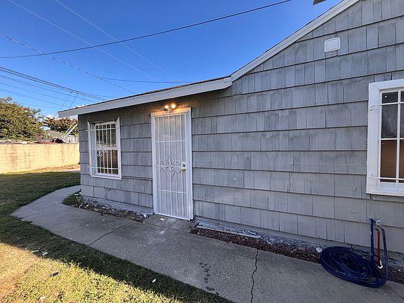 5th image of 3274 Adriatic Ave #A