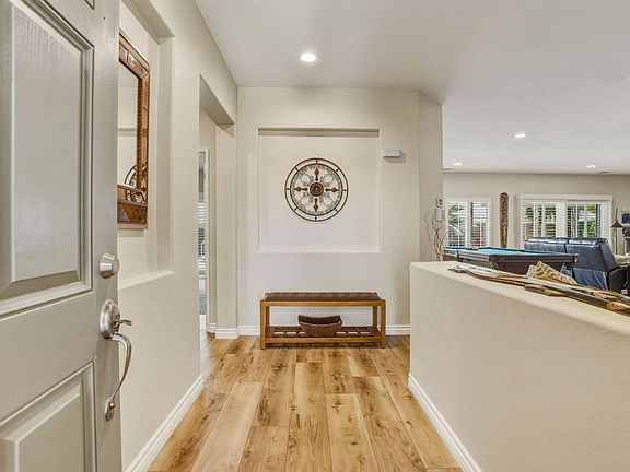 3rd image of 83203 Broadmoor Dr