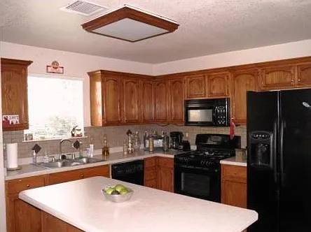 2372 Joshua Louis Dr — Photo 4