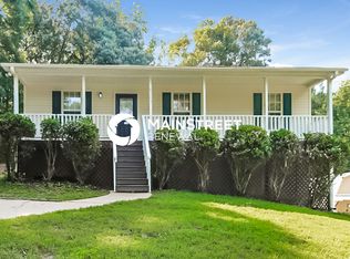 8303 Lakeview Dr, Covington, GA 30014