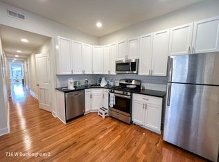 710-16 W Buckingham Pl, Chicago, IL 60657