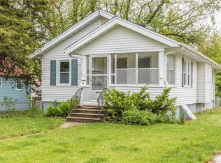 1328 West St, Des Moines, IA 50315