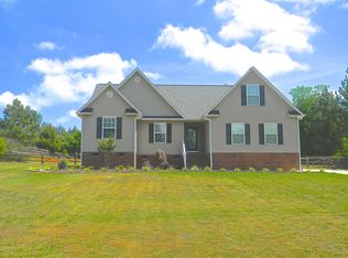 325 Pitts Rd, Catawba, SC 29704