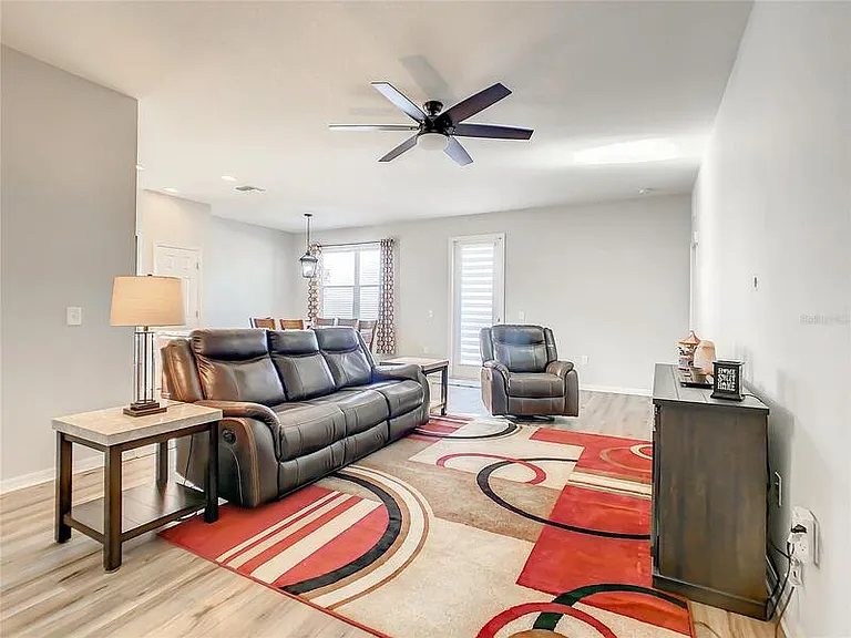 210 Blackstone Creek Rd — Photo 9