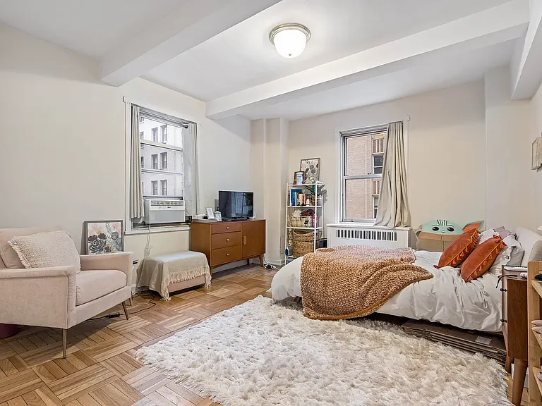 220 Madison Ave #7Q — Photo 3