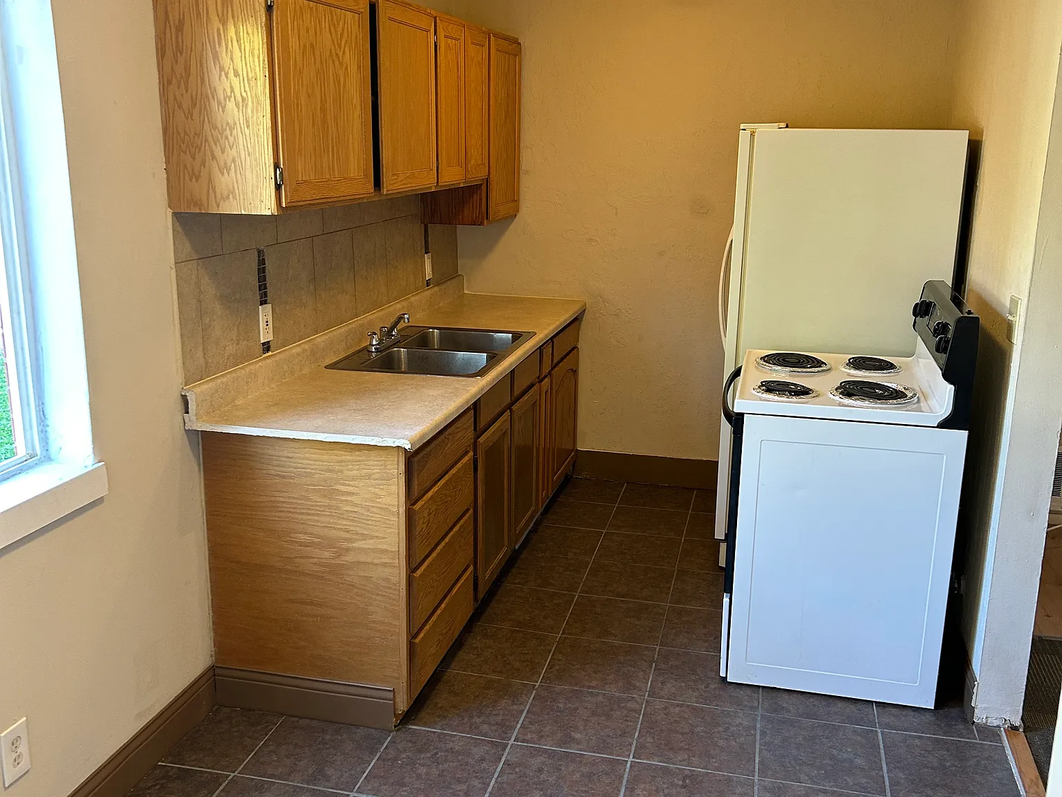 1 bed, 600 sqft, $950 — Photo 4
