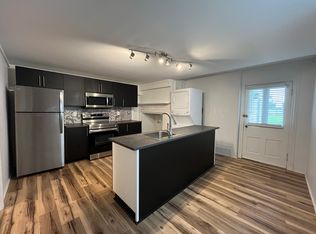 230 E Baltimore St, Greencastle, PA 17225